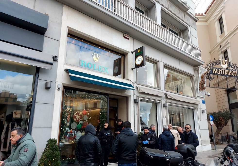 Ένοπλη ληστεία σε κατάστημα με πανάκριβα ρολόγια στο κέντρο της Αθήνας