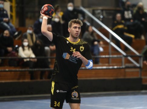 Νέο πλήγμα στην ΑΕΚ: Υποβλήθηκε σε επέμβαση στον χιαστό ο Καλόμοιρος και χάνει τη σεζόν