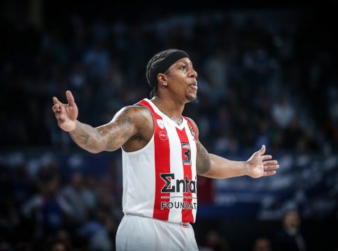 Ο Κάνααν «απάντησε» στον Ντόρσεϊ (vids)