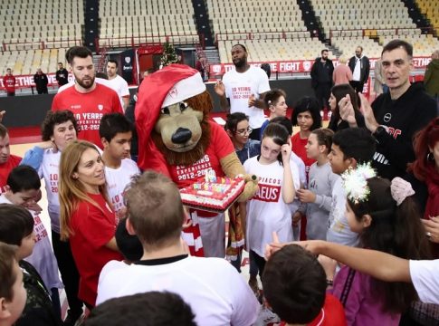 Ολυμπιακός: Γιόρτασε τα 10 χρόνια του «ερυθρόλευκου» One Team