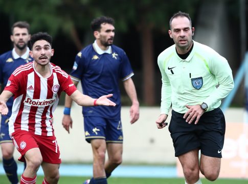 Χυδαιότητες στο Ελ Πάσο: Σφαγή για τον Ολυμπιακό Β’ από διαιτητή και επόπτες (Vids)