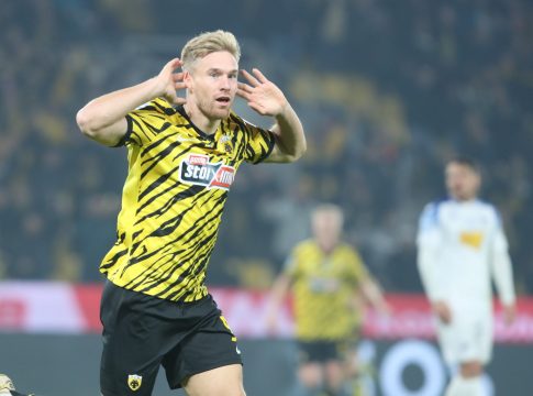 Κεφαλιά του Φαν Βέερτ και 1-0 η ΑΕΚ (vid)