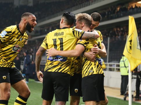 «Έσπασε» την κατάρα των Χριστουγέννων η ΑΕΚ μετά από 14 χρόνια