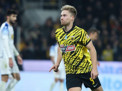 Με βασικό Φαν Βέερτ η ΑΕΚ στον Βόλο (Pic)