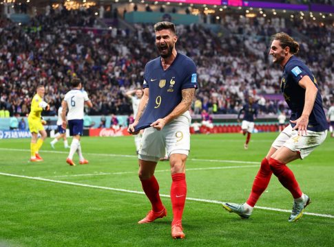Απίστευτη εξέλιξη: 2-1 με τον Ζιρού η Γαλλία – Έχασε πέναλτι ο Κέιν (vids)