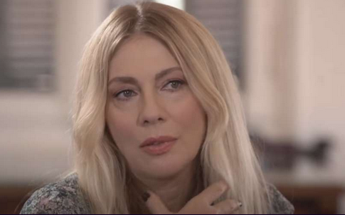 Σμαράγδα Καρύδη: «Έχω δει να κάνουν τέρατα άντρας σε άντρα» (vid)