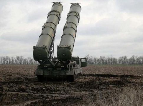 S-300: Μπορεί η Ελλάδα να στείλει τα ρωσικά όπλα στην Ουκρανία;