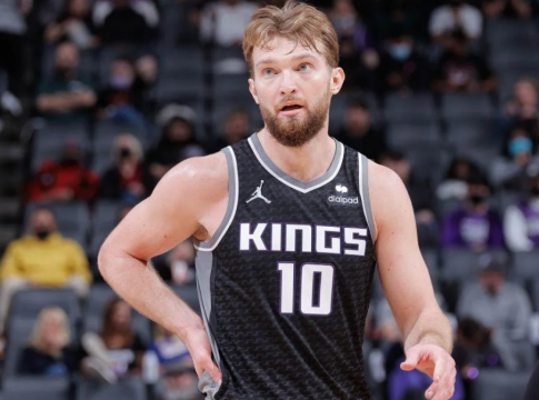 Σαμπόνις: «Με είχε προσεγγίσει η Ισπανία για να αγωνιστώ με το εθνόσημο»