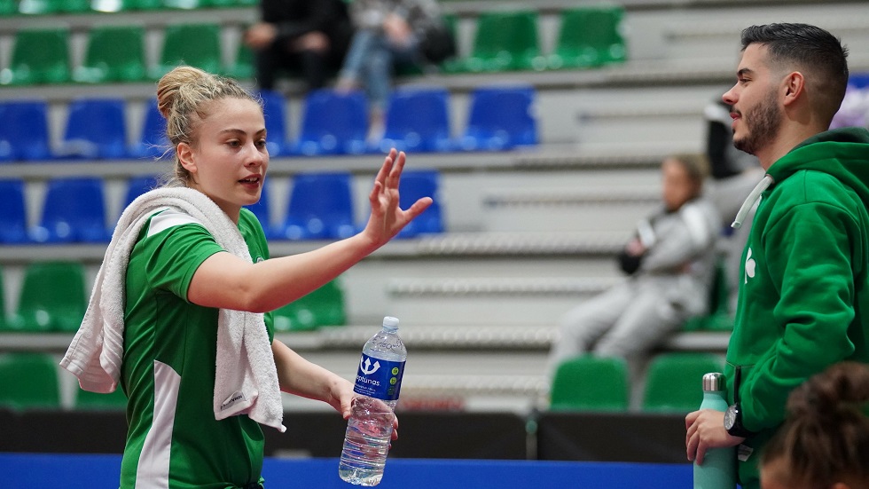 Η Μοράφσκι Κρουμλόφ από την Τσεχία αντίπαλος του Παναθηναϊκού στα προημιτελικά του Europe Cup γυναικών