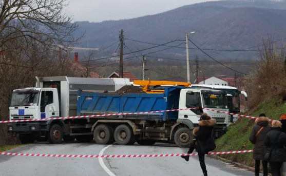 Συναγερμός: Ο σέρβος αρχηγός των Ενόπλων Δυνάμεων μεταβαίνει στα διοικητικά όρια του Κοσόβου