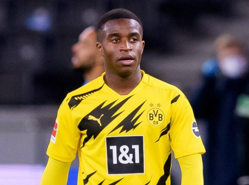 Ανατροπή με Μουκοκό: Τον «δένει» η Ντόρτμουντ