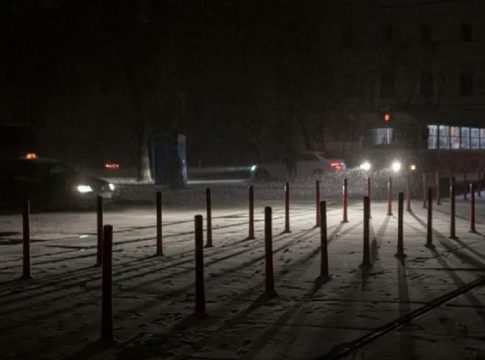 Κίεβο: Κίνδυνος ολικού μπλακ άουτ – «Συγκεντρώστε νερό, τρόφιμα και ζεστά ρούχα» καλεί ο δήμαρχος