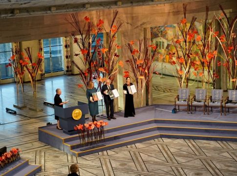Νόμπελ Ειρήνης: Οι βραβευθέντες κατήγγειλαν τη ρωσική εισβολή στην Ουκρανία