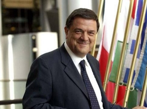 Ιταλία: To ιταλικό αριστερό κόμμα «Άρθρο Ένα» διαγράφει προσωρινά τον πρώην ευρωβουλευτή Αντόνιο Παντσέρι