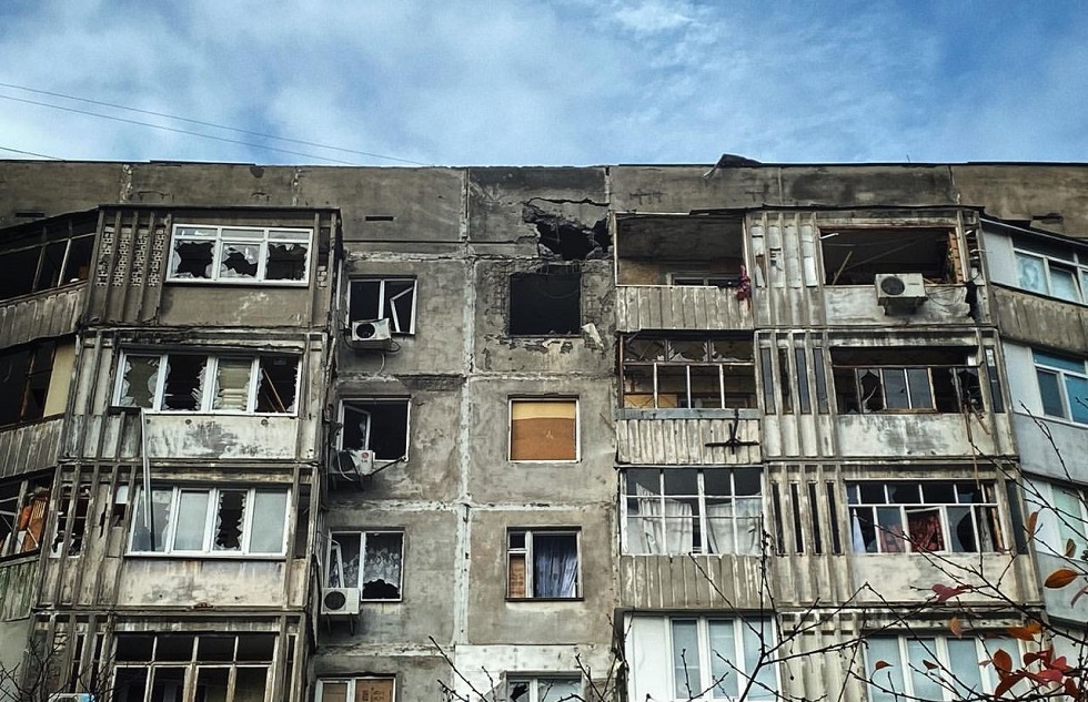 Πόλεμος: Βομβαρδισμοί και αλληλοκατηγορίες από τις ρωσικές και ουκρανικές δυνάμεις