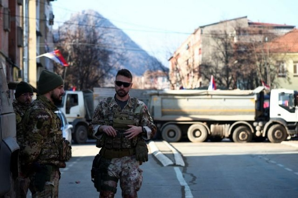 Κόσοβο: Αποσύρθηκαν τα οδοφράγματα και άνοιξαν οι συνοριακές διαβάσεις προς τη Σερβία