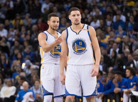 Σε τρέλα κέφια Κάρι και Τόμπσον και… οι Γουόριορς πήραν το ντέρμπι με τους Σέλτικς