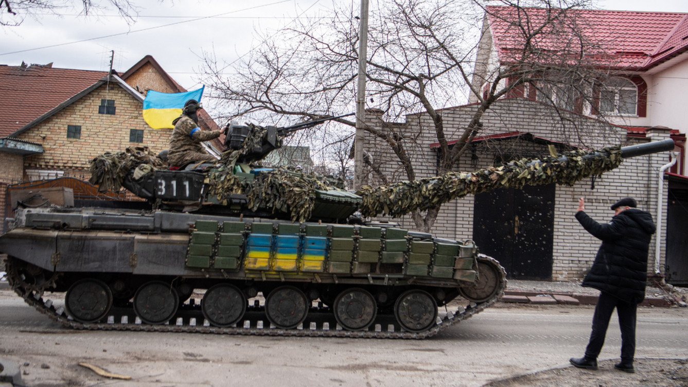 Στην αντεπίθεση ο Ουκρανικός στρατός για ανακατάληψη των εδαφών – Εκατοντάδες Ρώσοι νεκροί