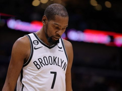 Σε… αναμμένα κάρβουνα οι Νετς – Παραμένει νοκ άουτ ο Ντουράντ