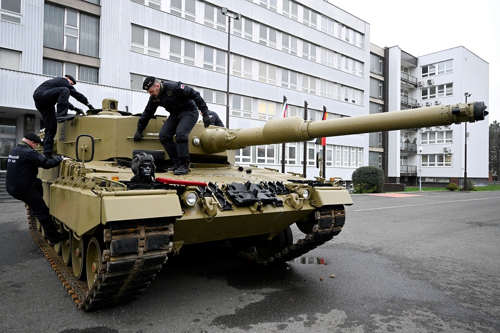 Όπλα ναι, βαρέα άρματα μάχης όχι: Η απόφαση στο Ράμσταϊν καθυστερεί την αντεπίθεση του Κιέβου
