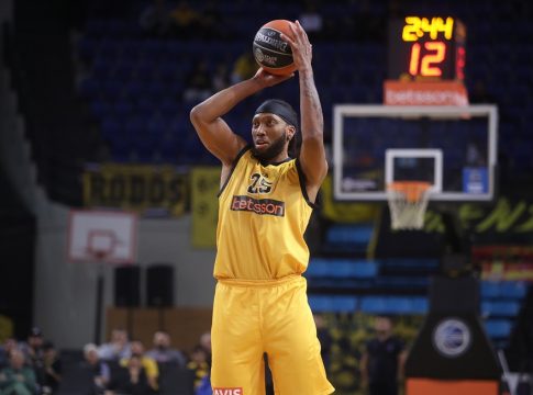Ακίλ Μίτσελ: Betsson MVP King