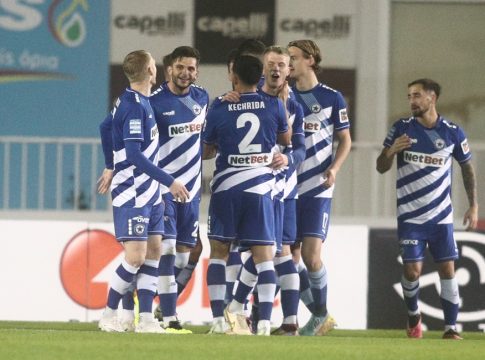 Ατρόμητος – Ιωνικός 2-0: «Βύθισαν» κι άλλο τους Νικαιώτες οι «κυανόλευκοι»