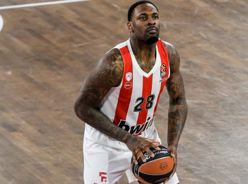 Μπλακ: «Πρέπει να είμαστε σοβαροί» (vid)