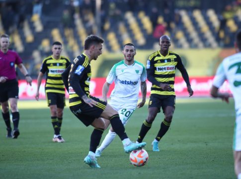 LIVE: Άρης – Λεβαδειακός