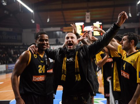 Απόλλων Πάτρας – ΑΕΚ 61-69: Πέρασε από την Περιβόλα πριν την Μάλαγα η Ένωση