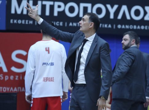 Μπαρτζώκας: «Κάποιοι παίκτες μας υποτίμησαν το παιχνίδι» (vid)