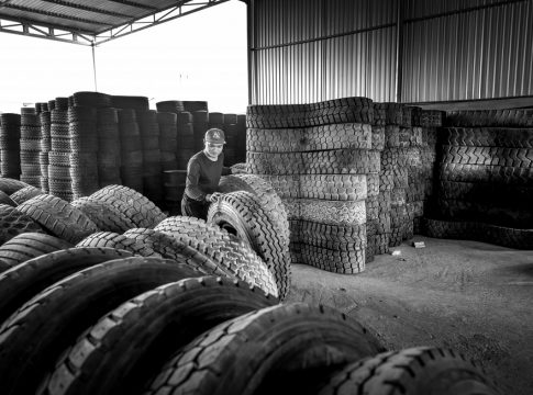 Σοκάρουν τα ευρήματα – Τα πιο τοξικά χημικά από τα ελαστικά αυτοκινήτων στο πιάτο μας