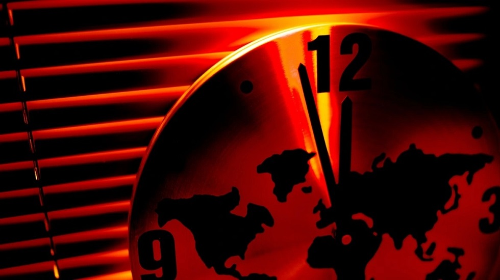 Το «Ρολόι της Αποκάλυψης» δείχνει 90 δευτερόλεπτα πριν τα μεσάνυχτα