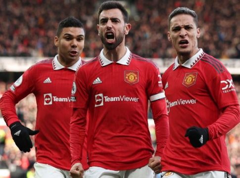 Μάντσεστερ Γιουνάιτεντ – Μάντσεστερ Σίτι 2-1: «Τέζαρε» την Σίτι σε τέσσερα λεπτά και έβαψε το Μάντσεστερ κόκκινο