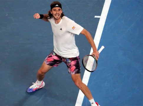 Τσιτσιπάς: «Θέλω να κερδίσω το Australian Open και να χτίσω ένα σχολείο στη Βικτώρια» (vid)