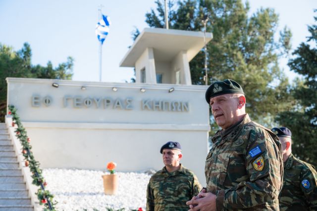 Ανανεώθηκε η θητεία Φλώρου – Ποιοι είναι οι νέοι αρχηγοί ΓΕΣ και ΓΕΝ