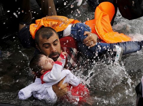 Η «μικρή Μαρία» ήταν ένα ψέμα των διακινητών αλλά όντως πεθαίνουν μετανάστες και πρόσφυγες στη Μεσόγειο