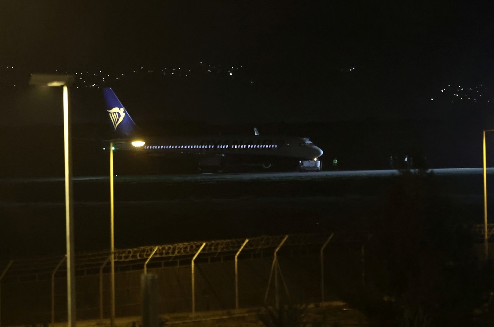 «Ελ. Βενιζέλος»: Φάρσα η ειδοποίηση για βόμβα στο Boeing της Ryanair – Το χρονικό του δίωρου θρίλερ