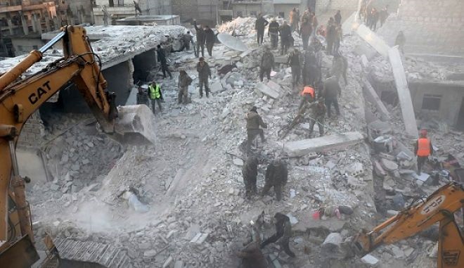 Συρία: Κατέρρευσε πολυκατοικία στο Χαλέπι