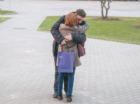 Ρωσία: Απελευθέρωσε βετεράνο του Πολεμικού Ναυτικού των ΗΠΑ που κρατούνταν επί εννέα μήνες