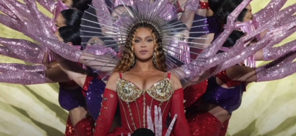 Η Μαρίνα Βερνίκου στην πριβέ συναυλία της Beyonce στο Atlantis Royal Hotel στο Ντουμπάι (vids, pics)