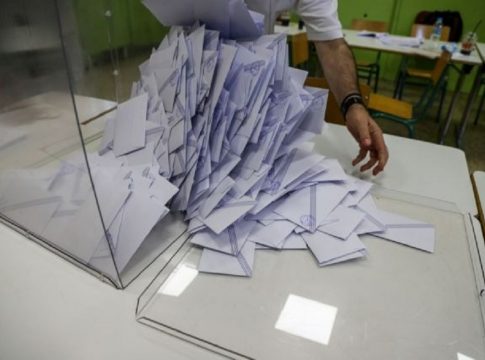 Δημοσκόπηση: Προβάδισμα 6,1% στη Νέα Δημοκρατία