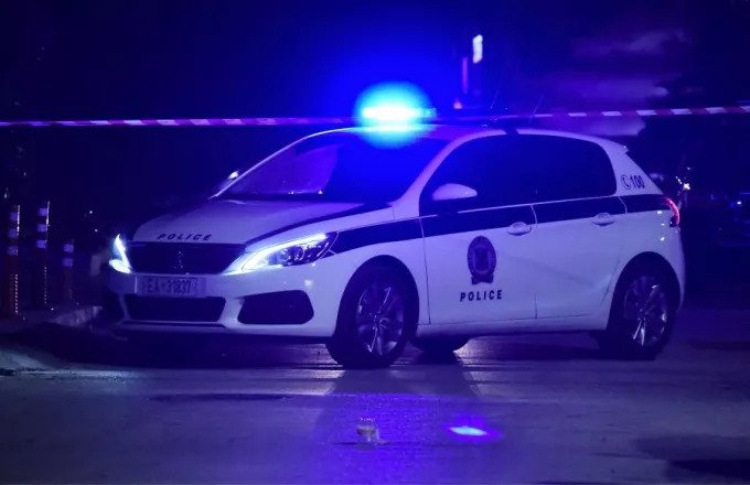 Σοκ από νέα γυναικοκτονία στη Νίκαια – Άνδρας σκότωσε την 54χρονη σύζυγό του
