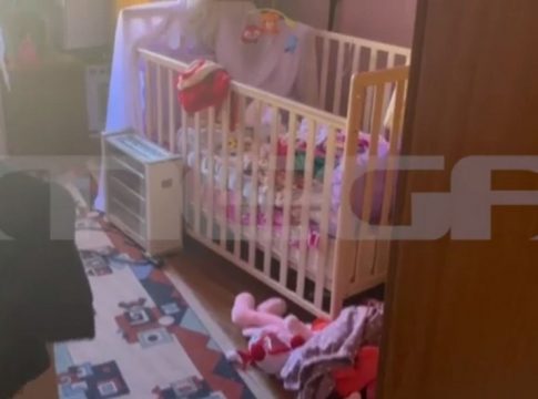 Βέροια: Τι δεν είδαν οι κοινωνικές υπηρεσίες και πώς θα μπορούσε να είχε σωθεί το βρέφος