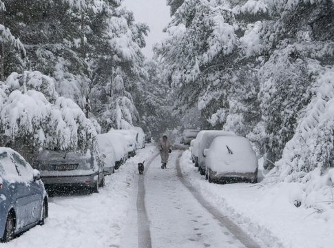 Καιρός: Οργή της Χριστίνας Ρήγου για προβλέψεις με χιόνια στην Αττική