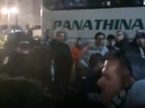 «Ντόπες» από τον κόσμο του Παναθηναϊκού στους παίκτες: «Θέλουμε τα μάτια σας να γυαλίζουν για το πρωτάθλημα»