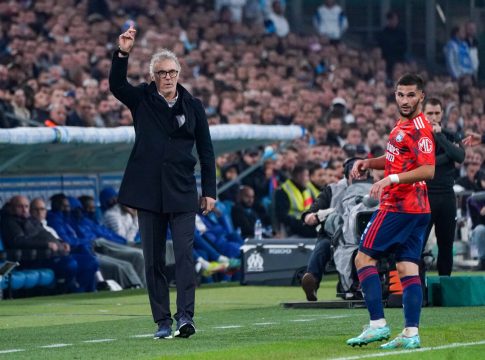 Ποδαρικό με Λυών & γκολ στο Λονδίνο