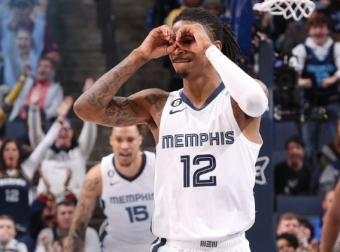 Επιστροφή στις νίκες για τους Γκρίζλις – «Φρέναρε» τους Κλίπερς το Κλίβελαντ