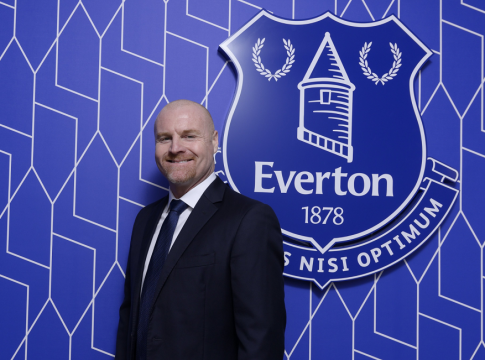 Επίσημα προπονητής της Έβερτον ο Σον Ντάις (pic)