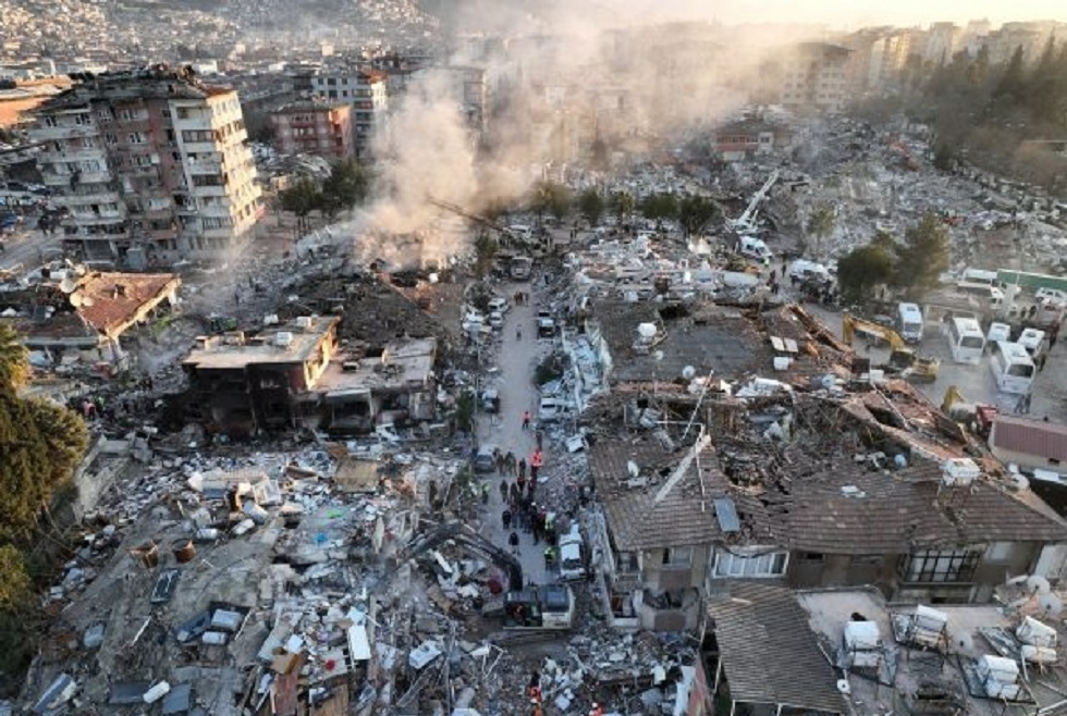 Ευθύμιος Λέκκας: «Τα κτίρια στη χώρα μας δεν μπορούν σε καμία περίπτωση να συγκριθούν με αυτά της Τουρκίας»