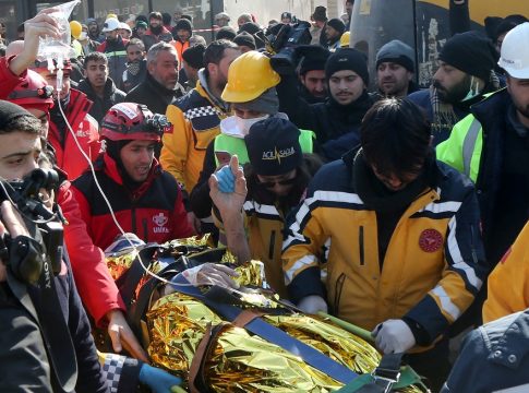 Σεισμός στην Τουρκία: Ακόμη μία χώρα, μετά την Αυστρία αναστέλλει τις επιχειρήσεις διάσωσης